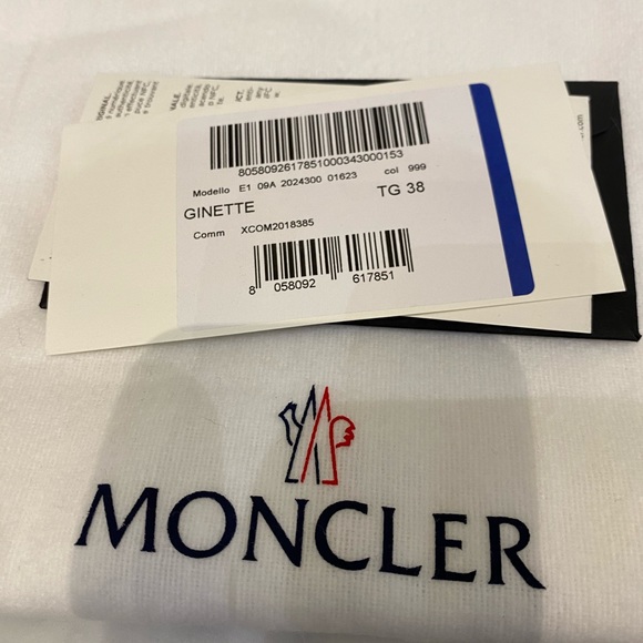 Moncler Ginette rain boot with knit cuff - Picture 4 of 9